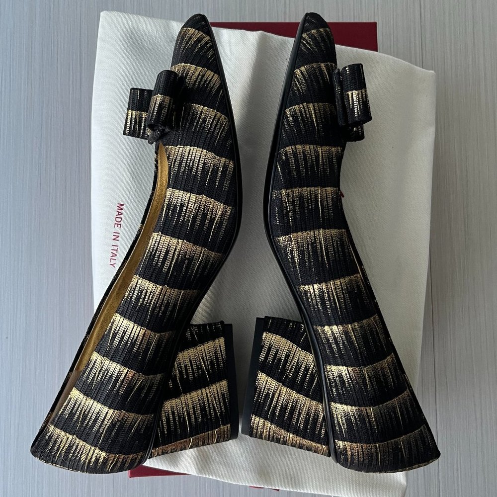 Metallic bow pumps - Picture 7 of 16